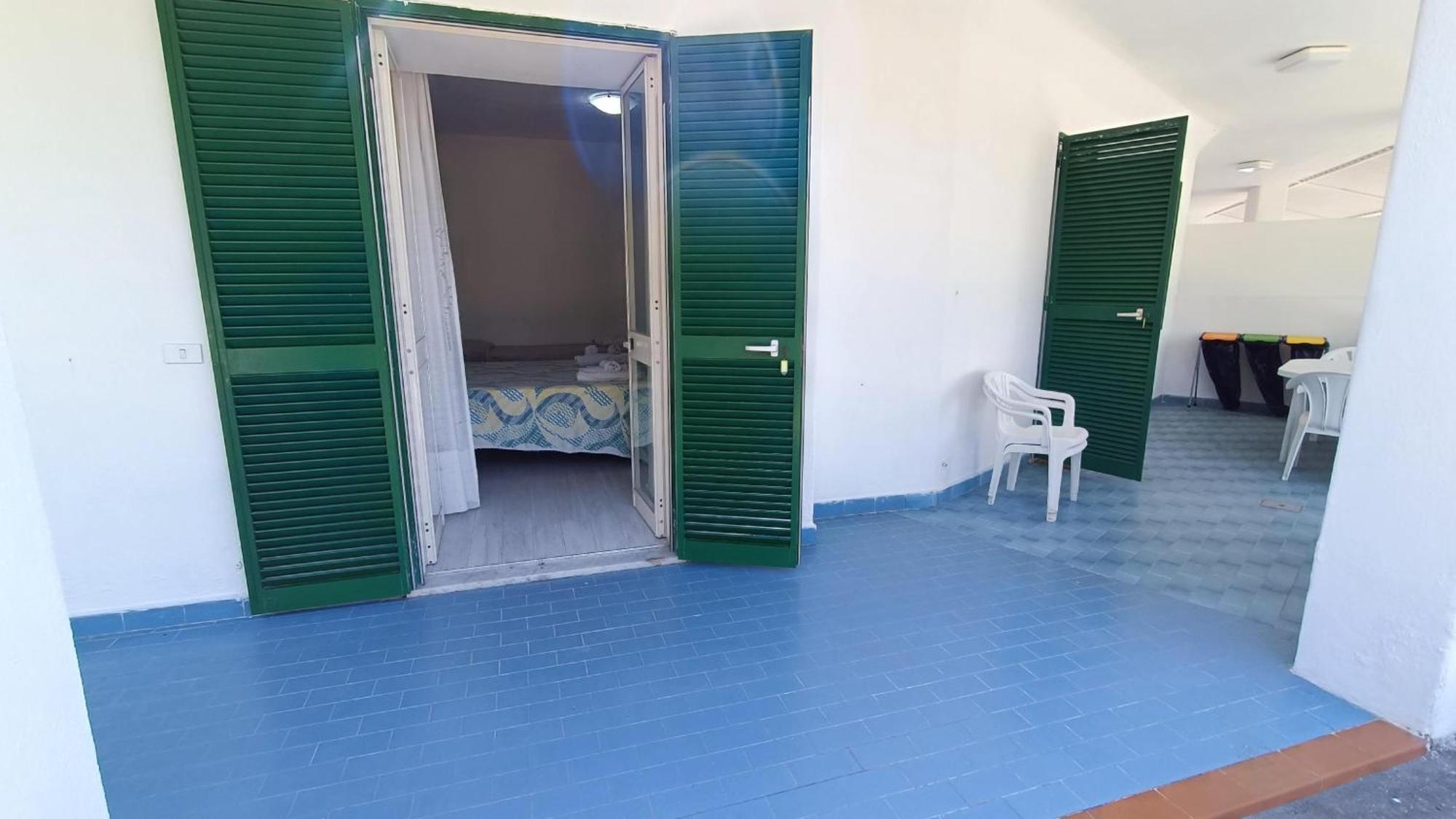 La Dea Del Mare Apartment Forio  Luaran gambar